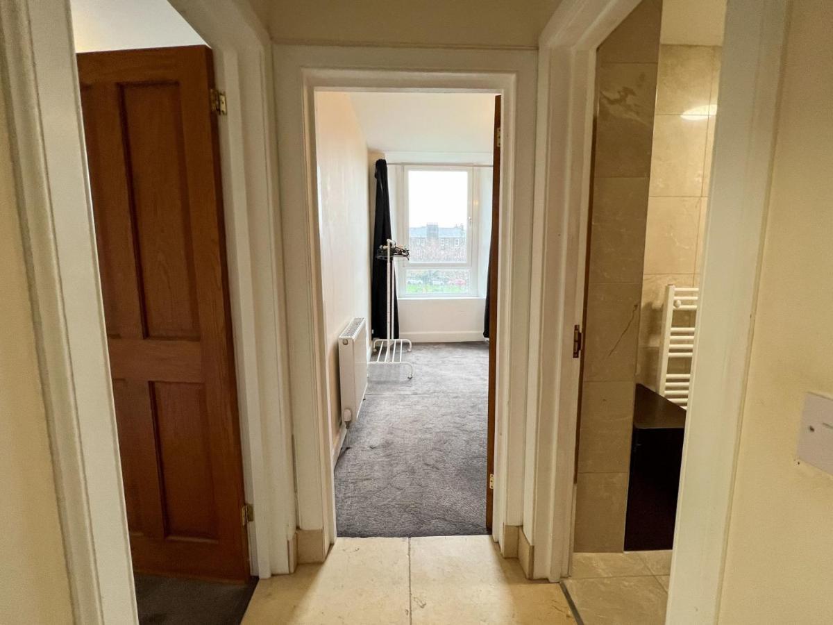 Convenient 2Br Flat Gorgie Edinburgh Apartment Екстериор снимка